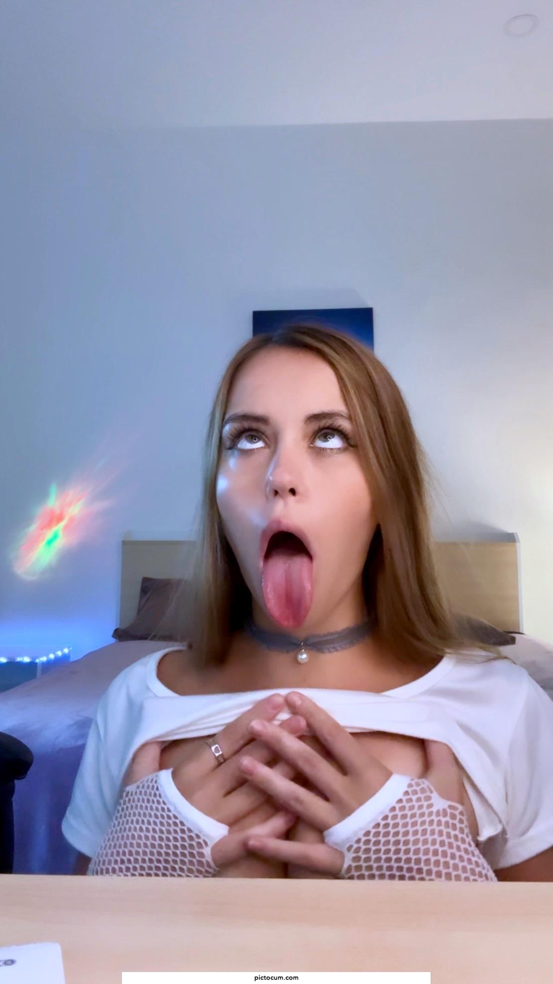 GREETINGS TO ALL SUBSCRIBERS SEXY AHEGAO 🤪