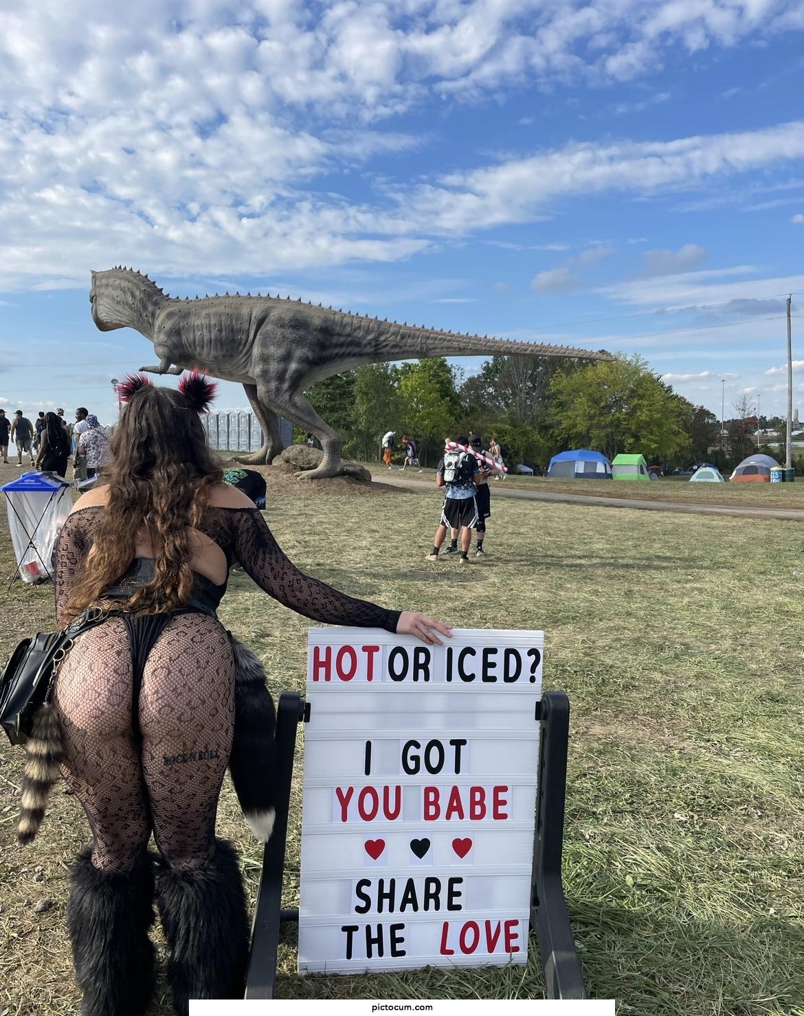 When a bikini barista goes to lost lands she has to get a pic with the coffee sign 😊😉