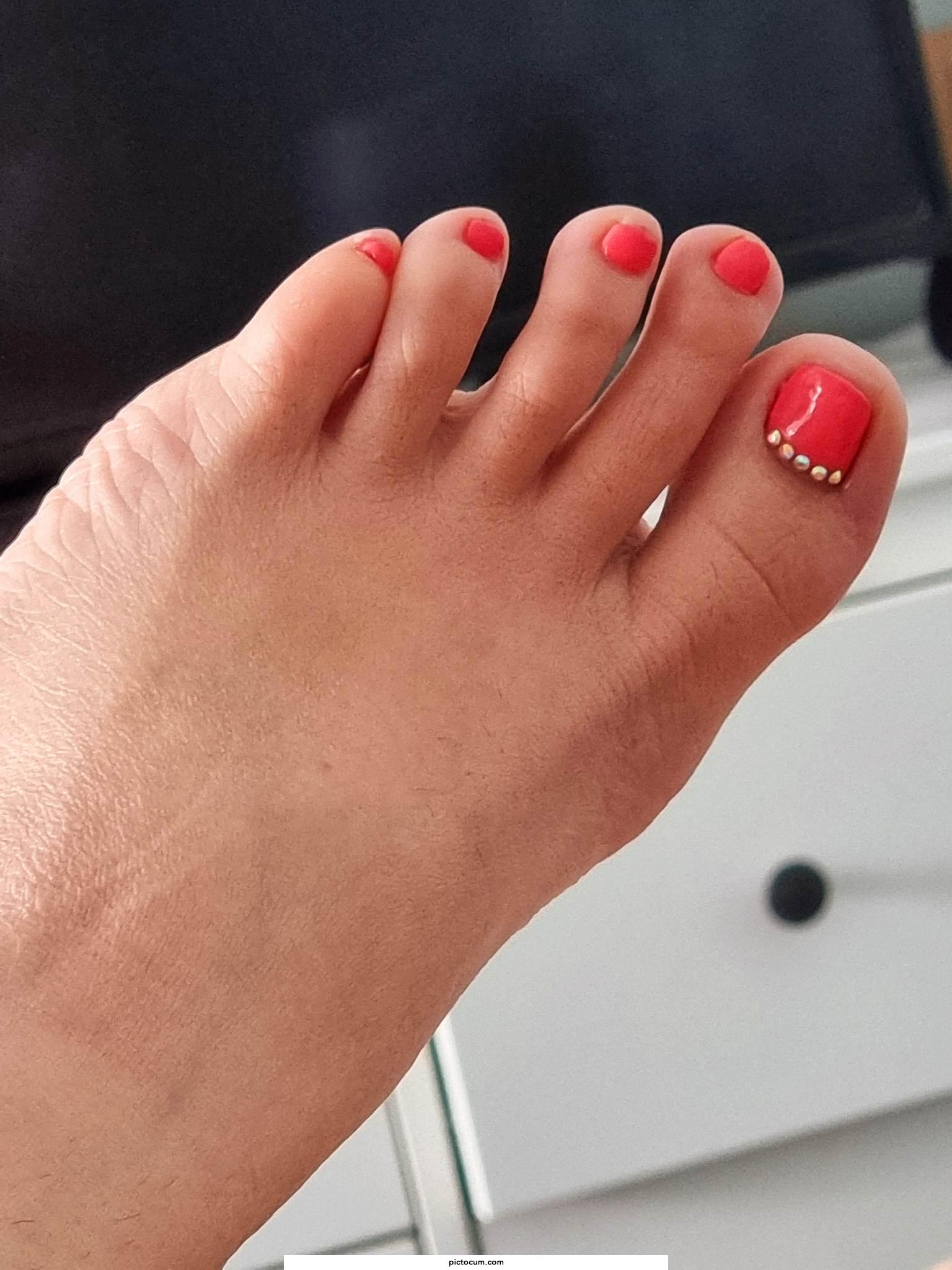 For married feet lovers