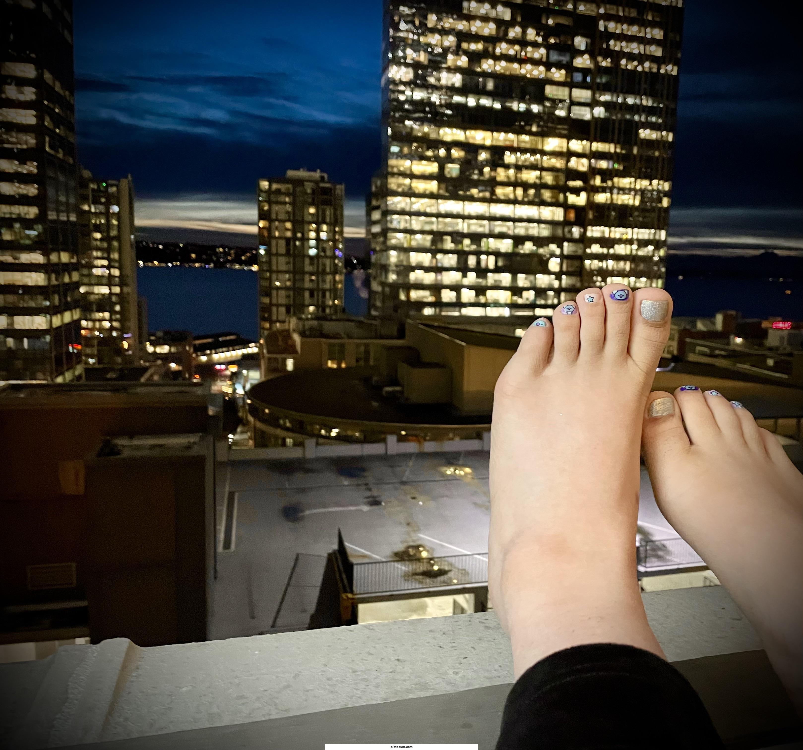 Like the view? 🌃 oc