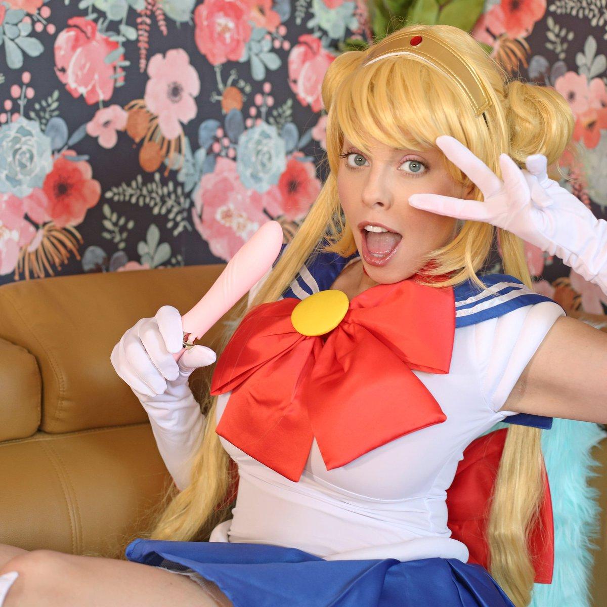 Clumsy Maid