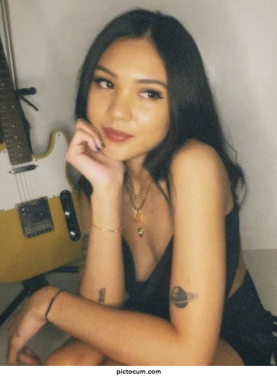 Heard she was a throat queen 🤤