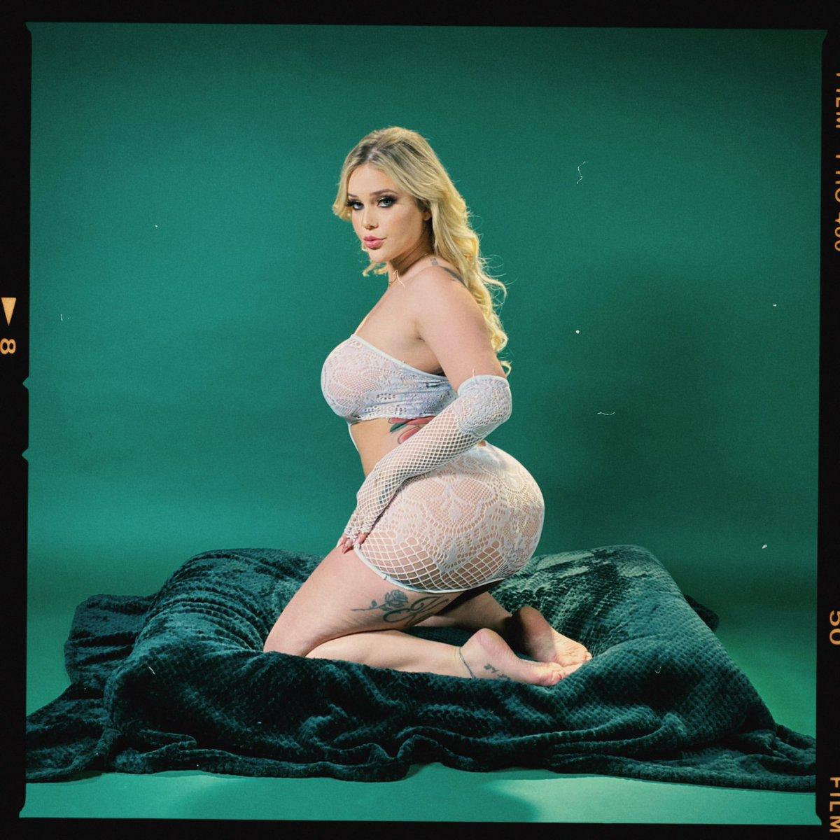 Natalia Starr