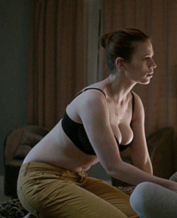 Hayley Atwell in Black Mirror, episode Be Right Back