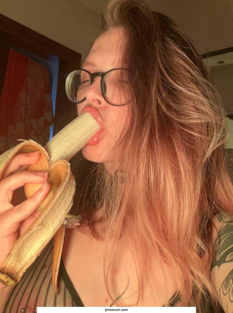 The cock in my mouth makes me happy