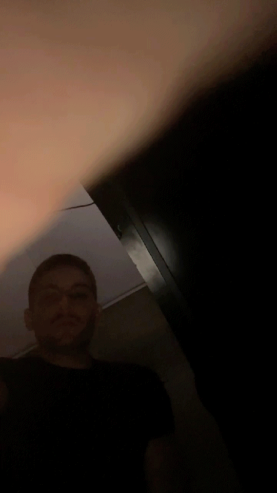 Get on your knees and suck me dry while i game. 👅🍆😈