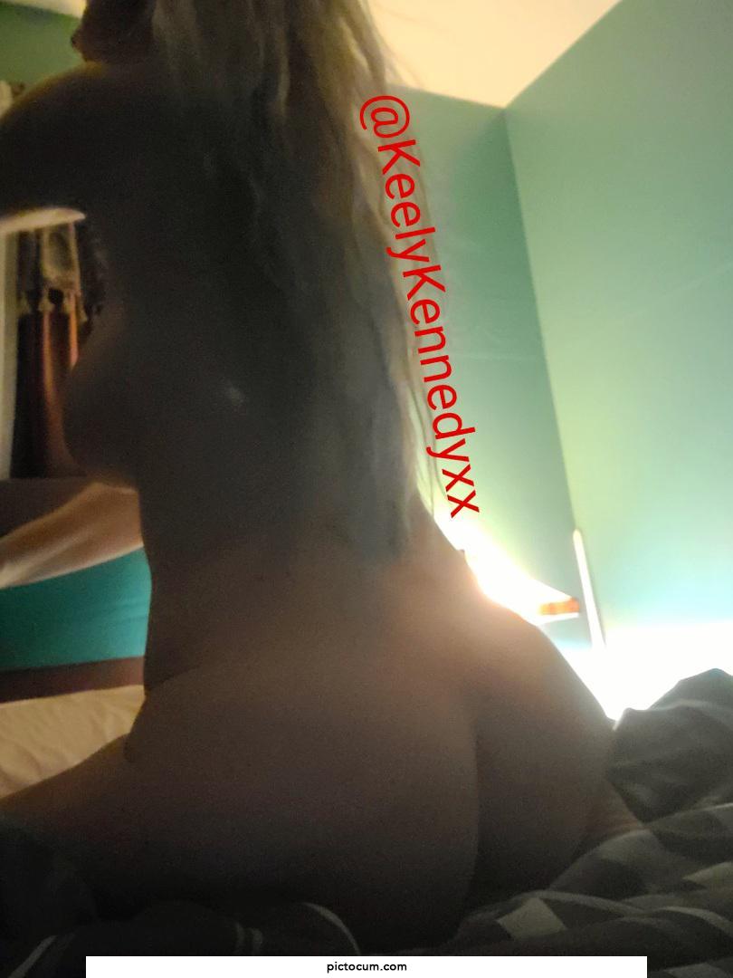 I'm online tonight. Free Sub!