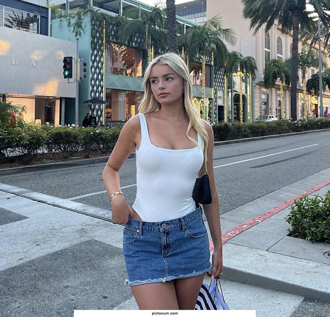 Blonde on Rodeo