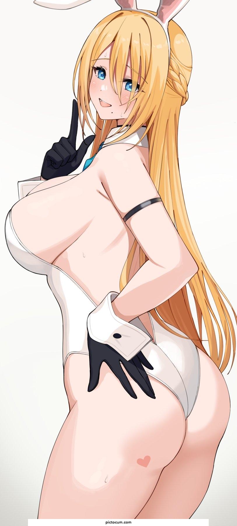 Blonde Bunny Girl