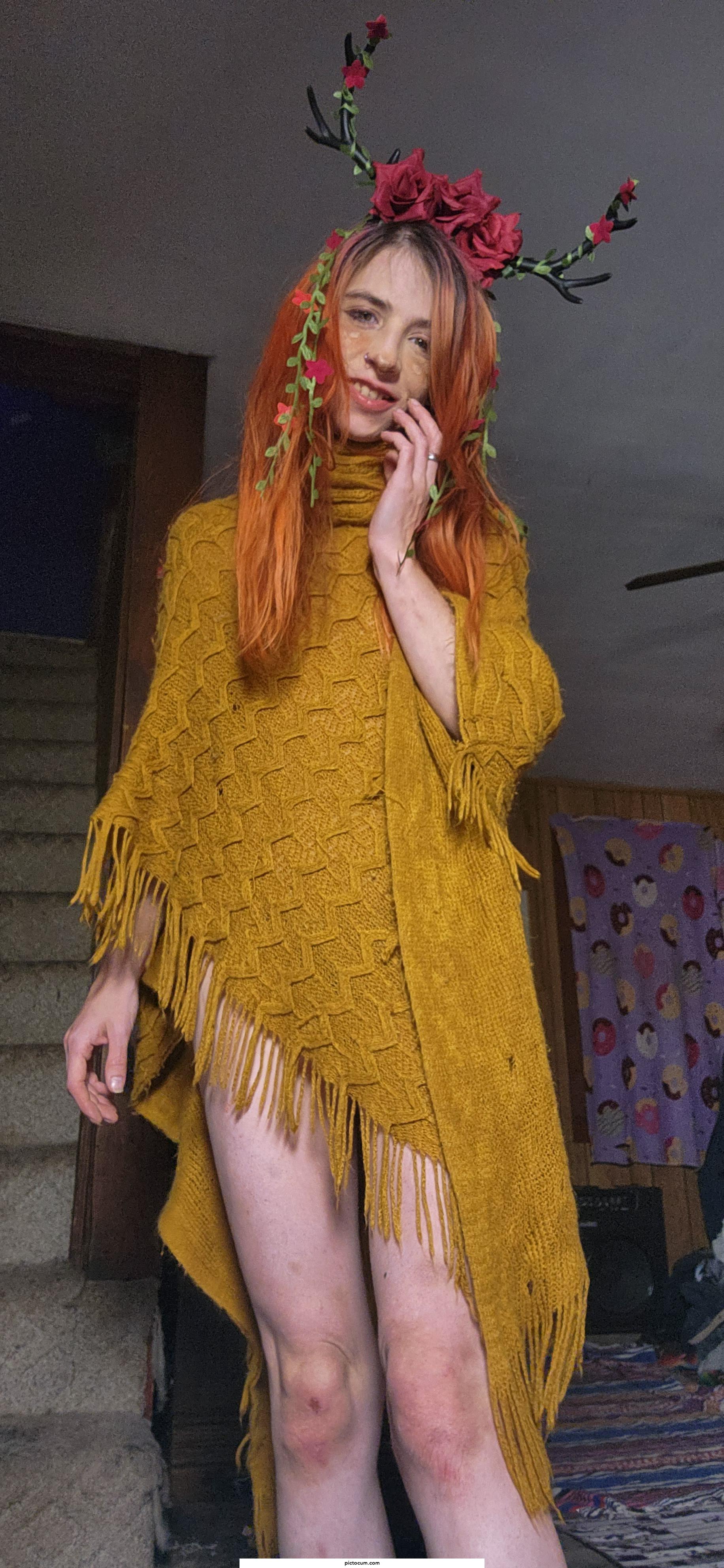 i play dress up sometimes, and i'll play with you any time c;
