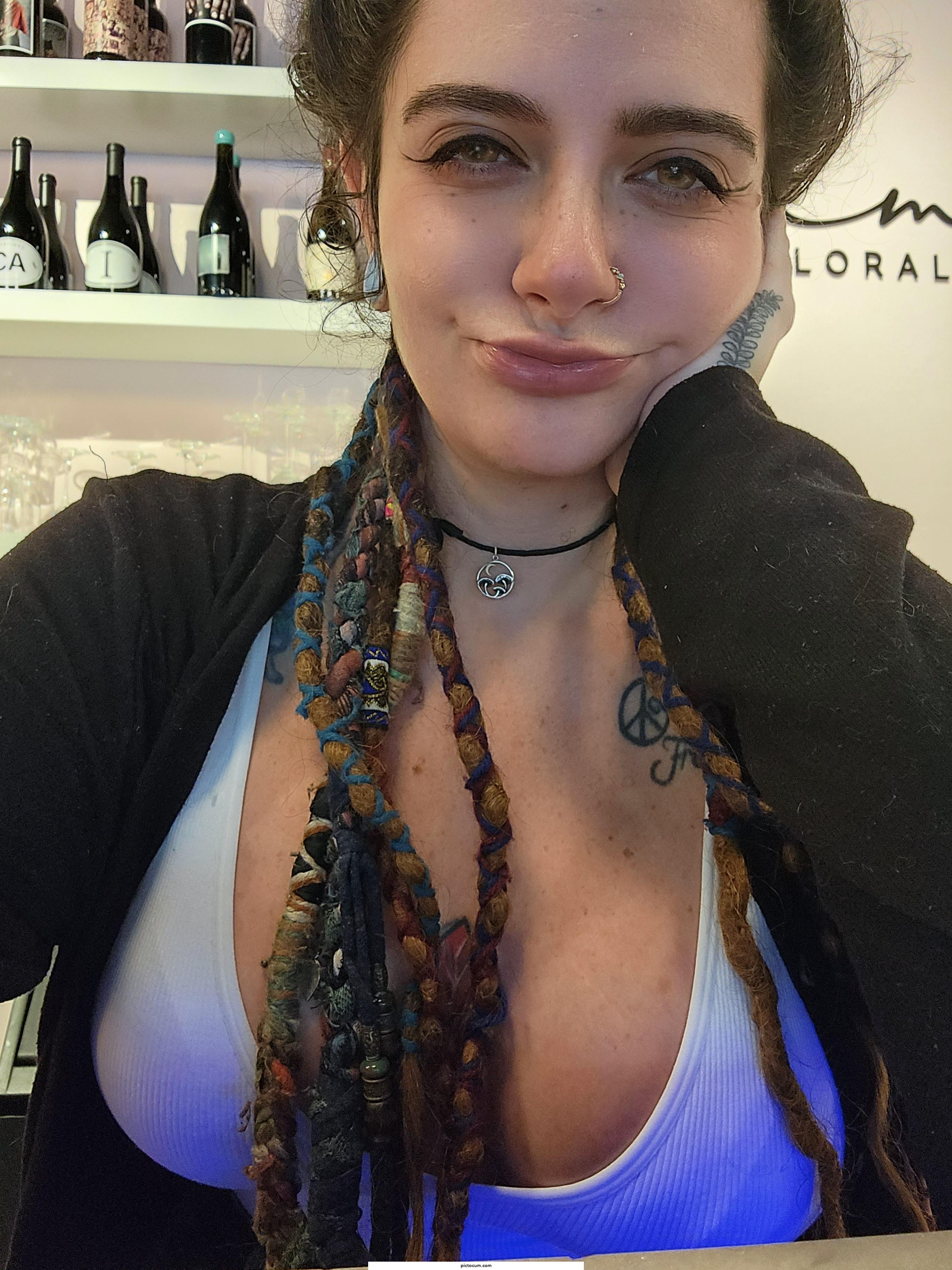 Ya like tats, dreads and thiccc? Free Page ✨️ cum sub