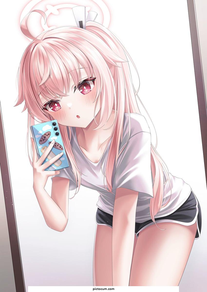 Natsu Mirror Selfie