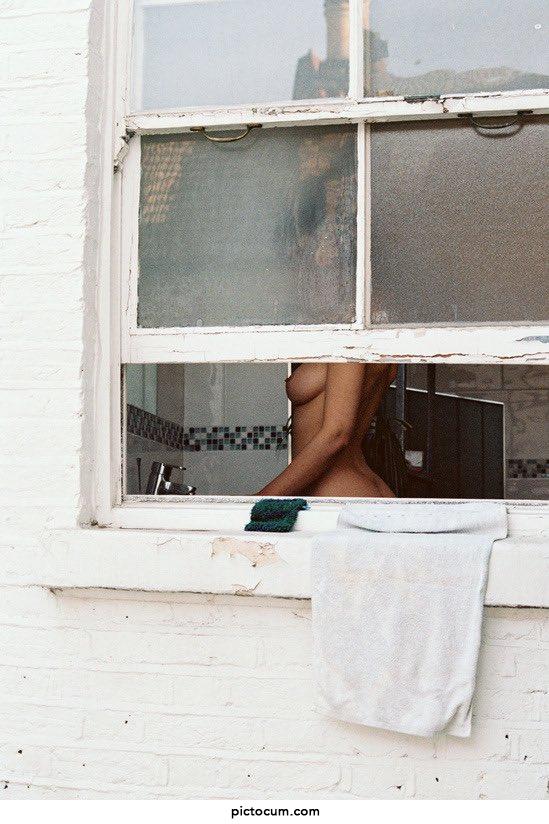 Monday voyeur
