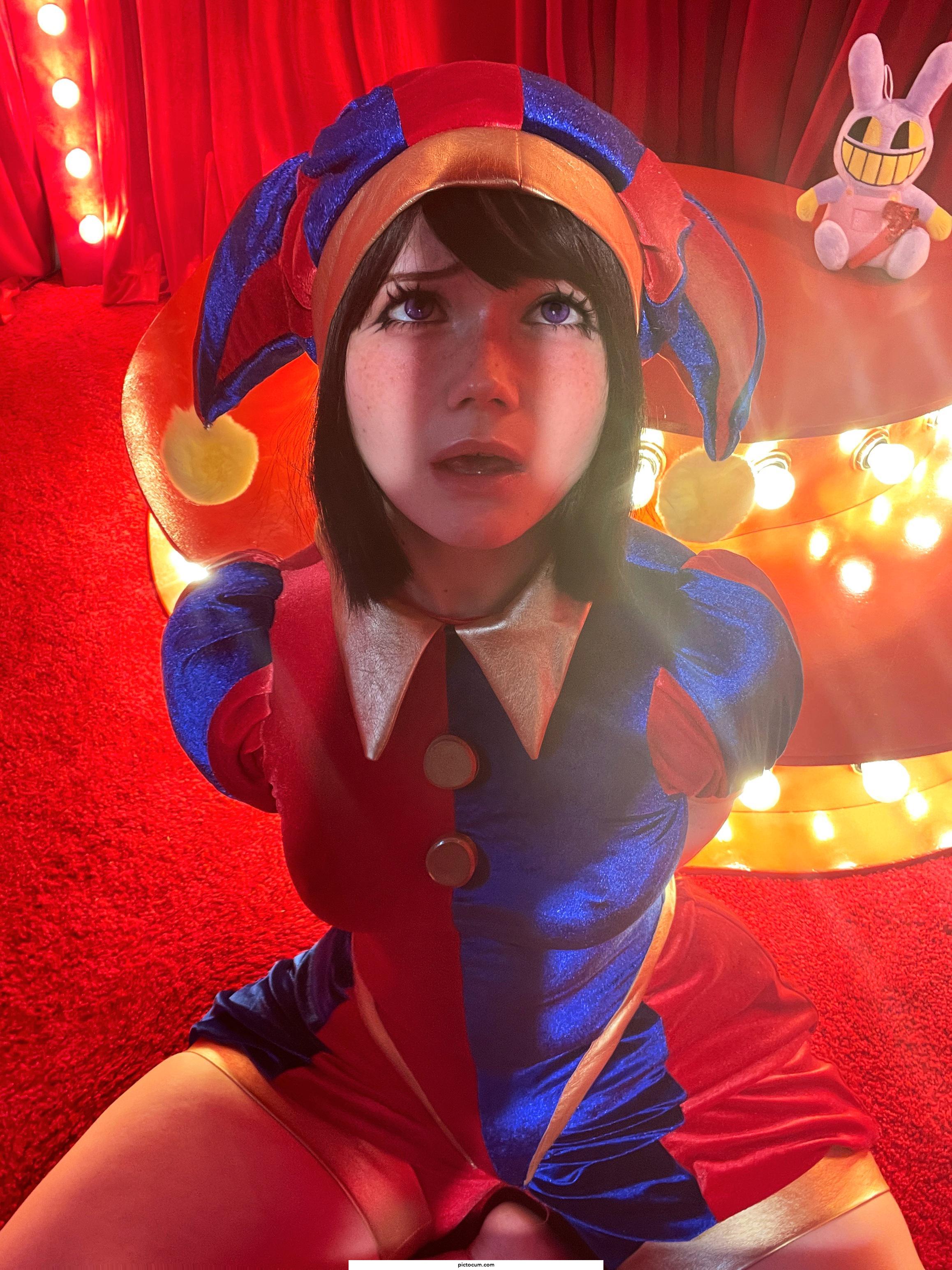 Pomni from The Amazing Digital Circus cosplay by Neyrodesu