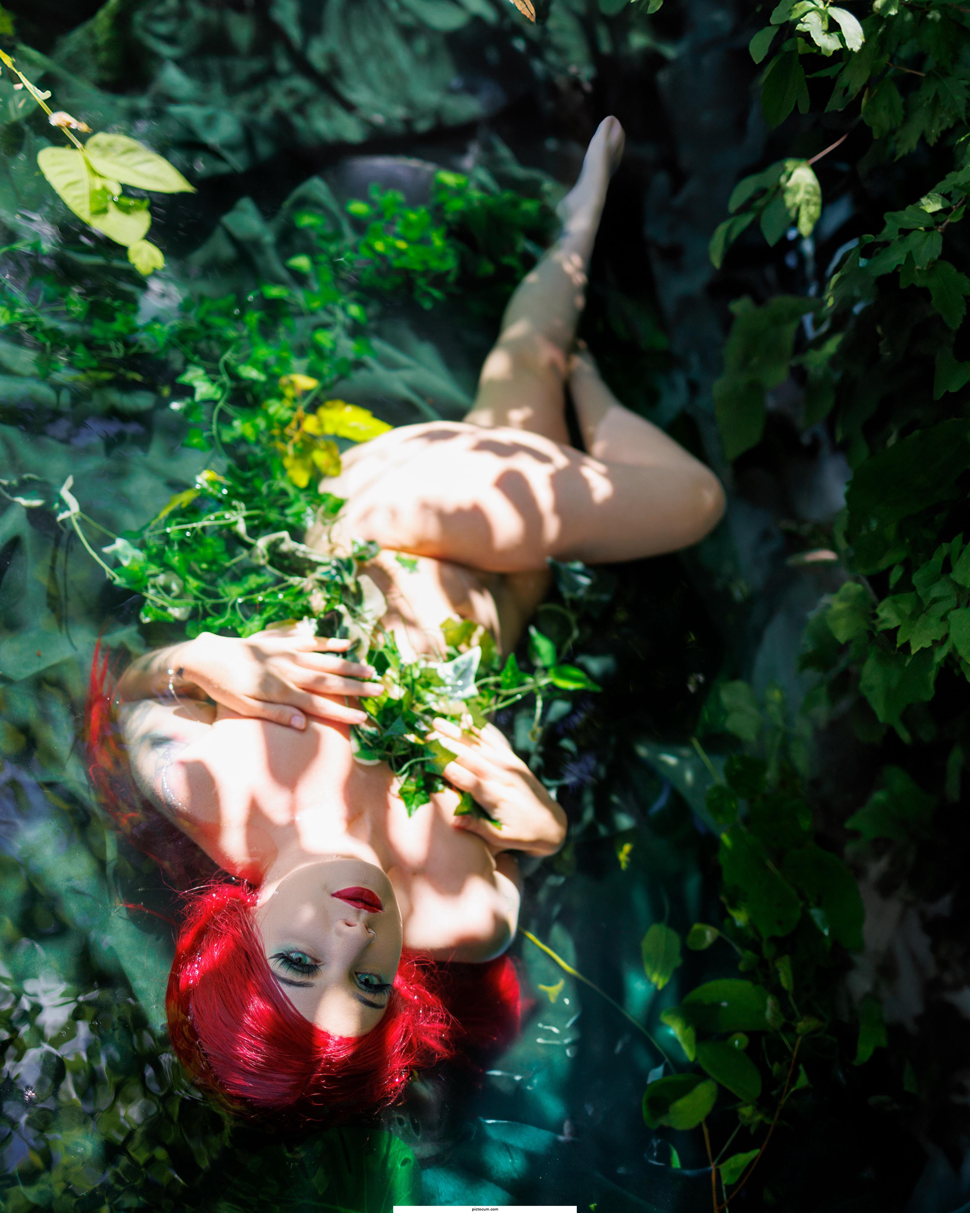 Poison ivy by ElizawitchCosplay