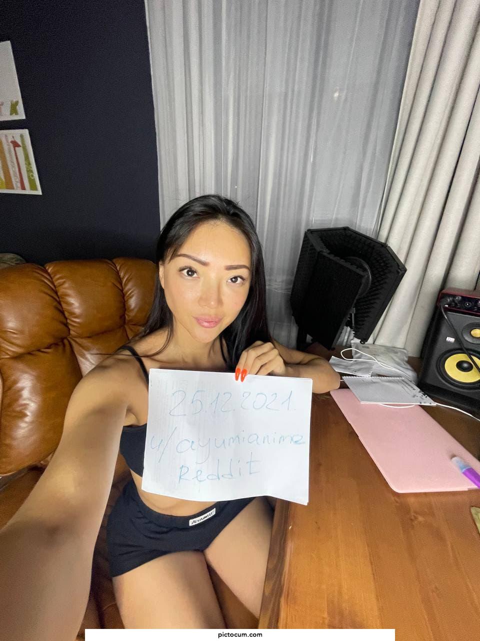 Verification! Thank you for being so good to me and appericate my content! Kiss everyone!