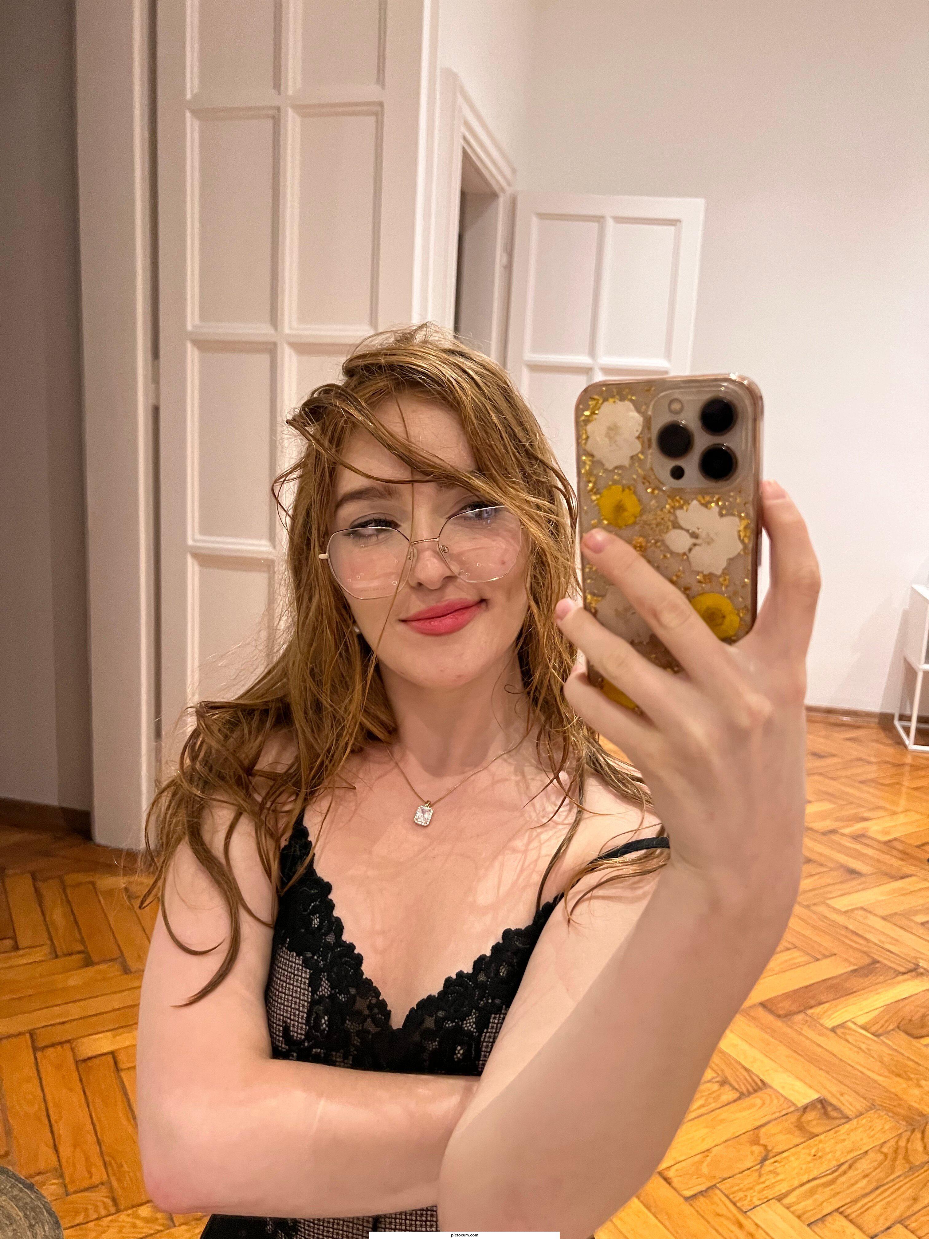 selfie with glasses